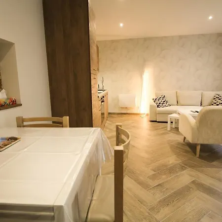 Appartement Le Perron D'angouleme *