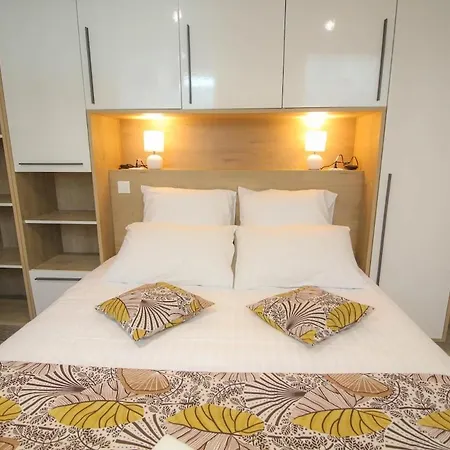 Le Perron D'angouleme *