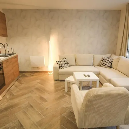 Apartment Le Perron D'angouleme