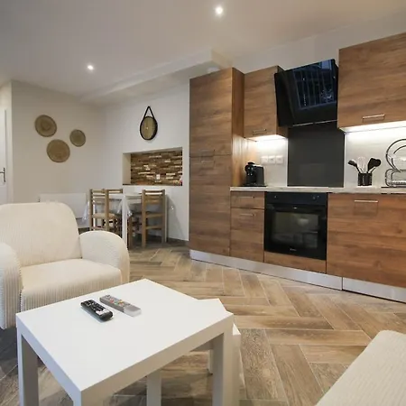 Apartment Le Perron D'angouleme